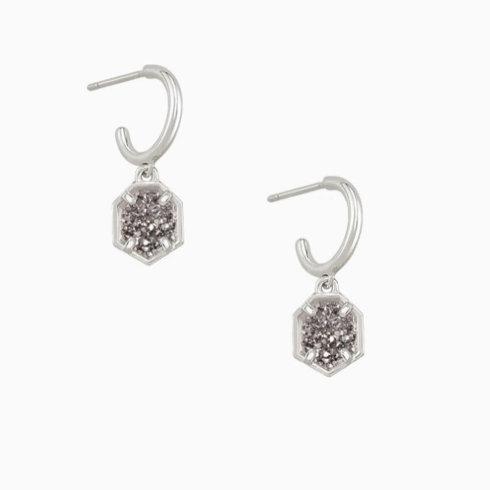 NWOT Kendra Scott Tomon Huggies
